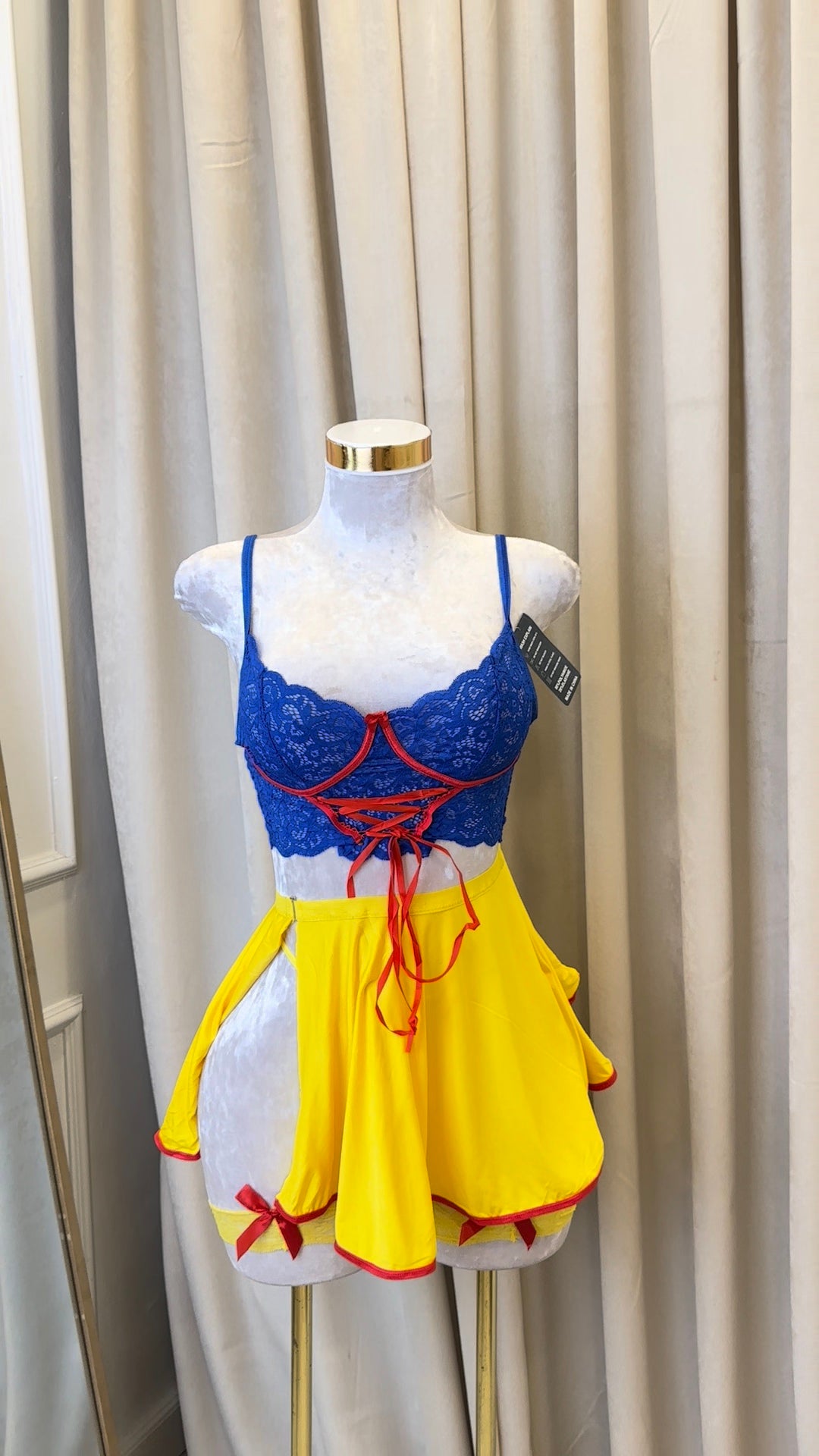 snow white set